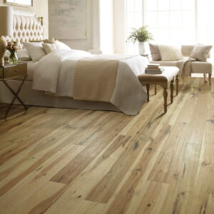 Bedroom Hardwood flooring | CarpetsPlus Of Wisconsin